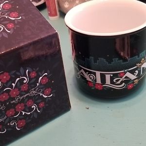 Bookish box Atlantis mug
